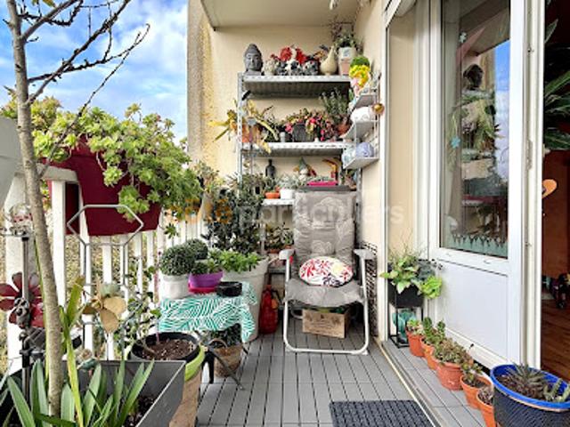 Vente Appartement 4 pièces 78.09 m2 Bordeaux