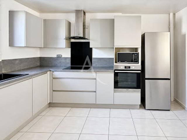 Vente Appartement 4 pièces 78.25 m2 Cergy