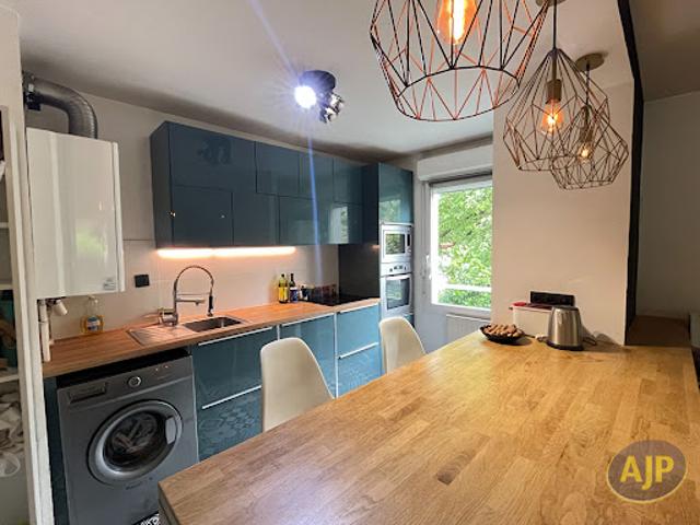 Vente Appartement 4 pièces 78.36 m2 Nantes