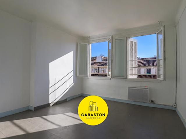 Vente Appartement 4 pièces 78.3 m2 Marseille 1er