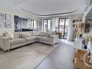 Vente Appartement 4 pièces 78 m2 Les Lilas