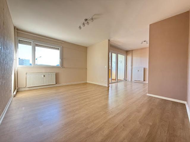 Vente Appartement 4 pièces 78 m2 Lons le Saunier