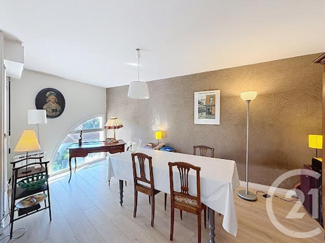 Vente Appartement 4 pièces 78 m2 Mandelieu la Napoule