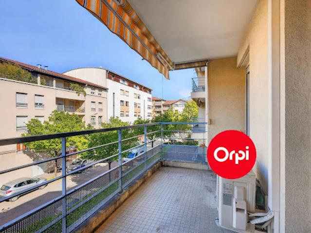 Vente Appartement 4 pièces 78 m2 Saint Priest