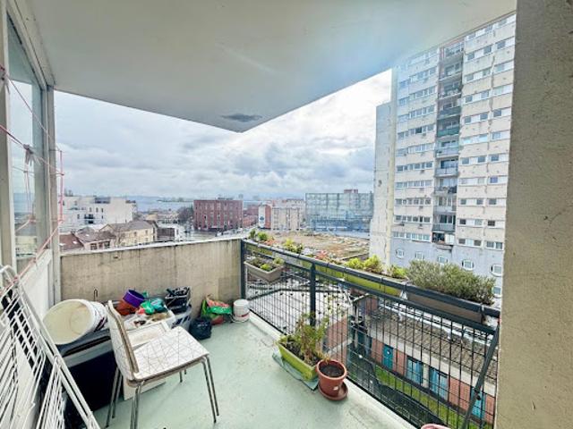 Vente Appartement 4 pièces 79.63 m2 La Courneuve