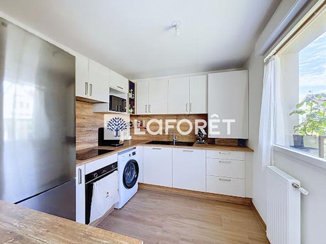 Vente Appartement 4 pièces 80 m2 Crespières