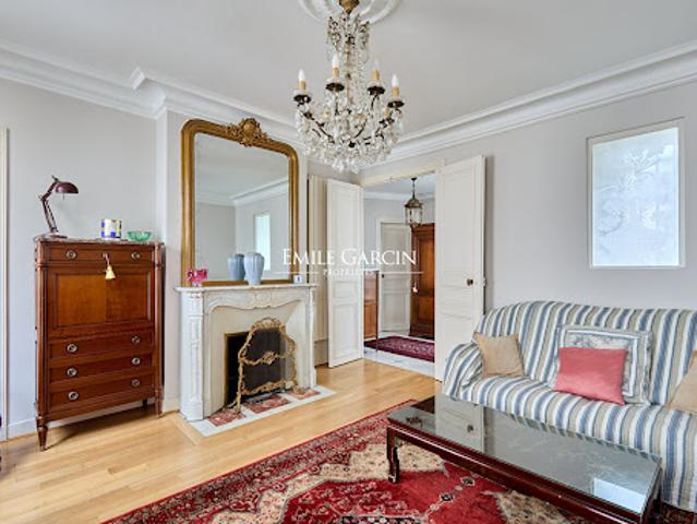 Vente Appartement 4 pièces 79.6 m2 Paris 9ème