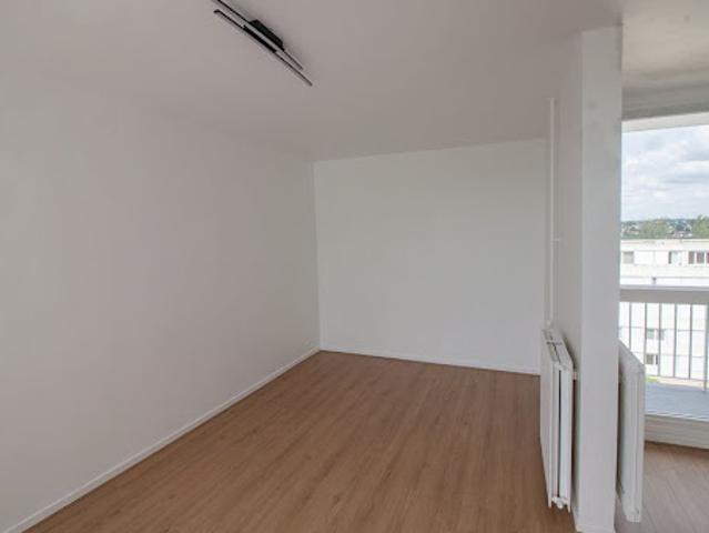 Vente Appartement 4 pièces 79.74 m2 Osny