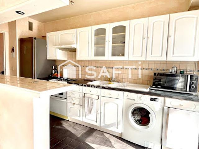 Vente Appartement 4 pièces 79 m2 Antibes