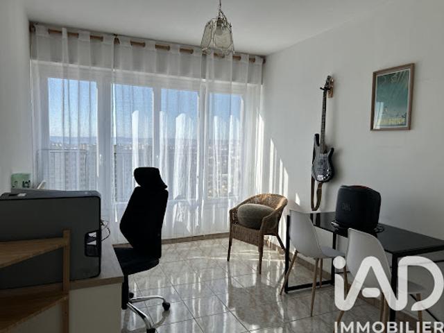 Vente Appartement 4 pièces 79 m2 Marseille 9ème