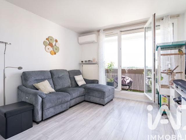 Vente Appartement 4 pièces 79 m2 Meyzieu