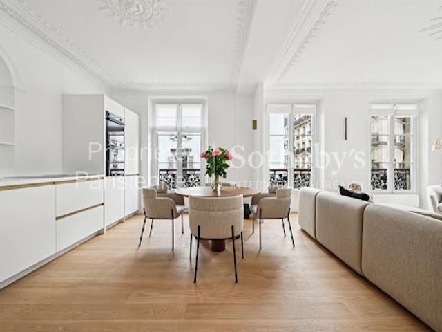 Vente Appartement 4 pièces 79 m2 Paris 7ème