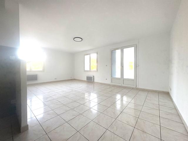 Vente Appartement 4 Pièces 79m2 résidence sécurisée 93m² Lamalou les Bains
