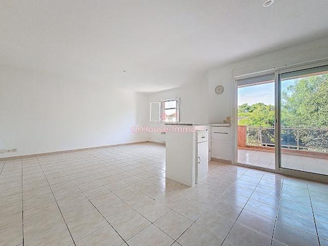 Vente Appartement 4 pièces 83.63 m2 Sainte marie la mer