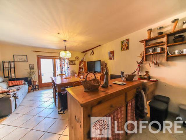 Vente Appartement 4 pièces 83.69 m2 Saint crepin