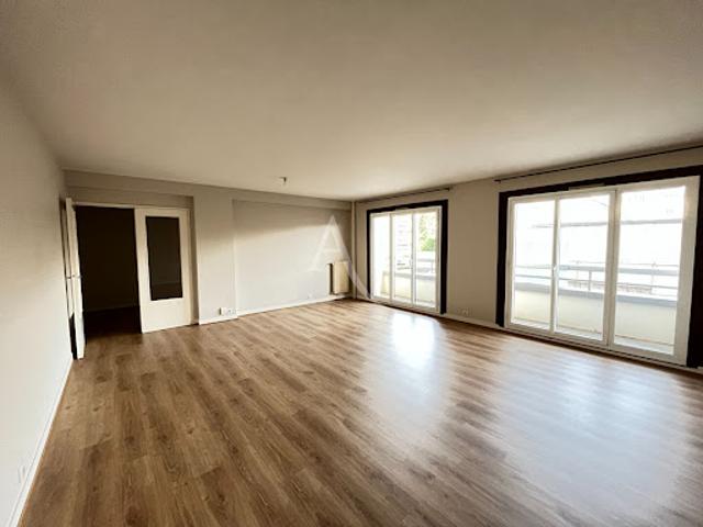 Vente Appartement 4 pièces 83.76 m2 Reims