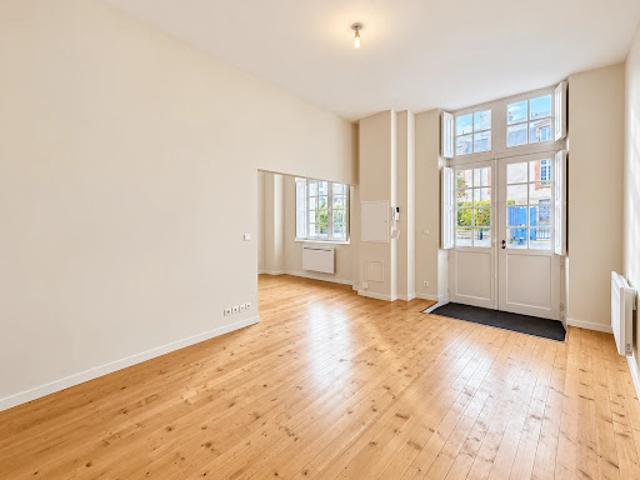 Vente Appartement 4 pièces 83.91 m2 Fontainebleau