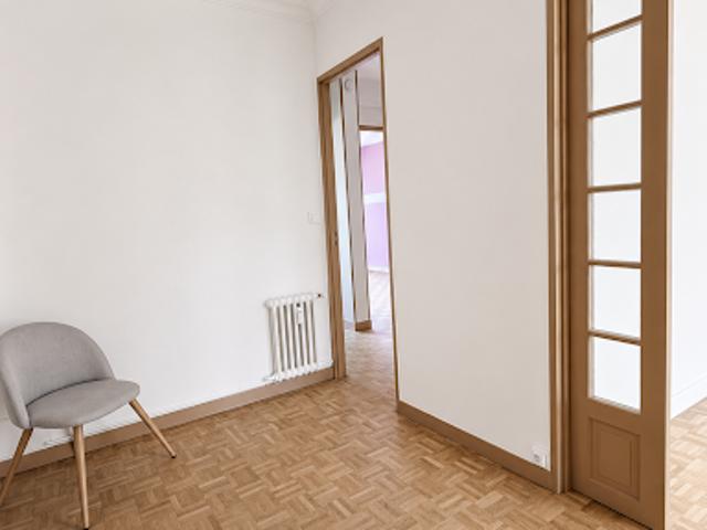 Vente Appartement 4 pièces 83 m2 Versailles