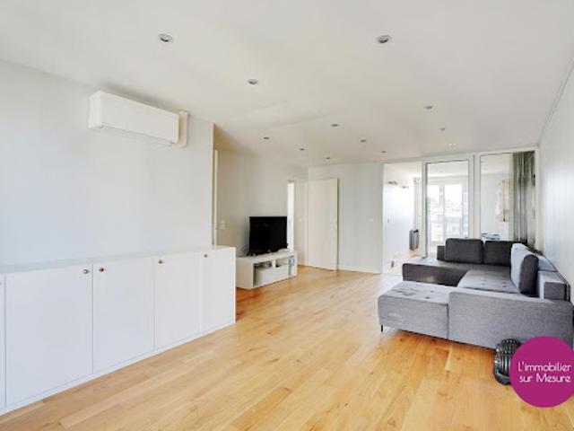 Vente Appartement 4 pièces 83 m2 Courbevoie