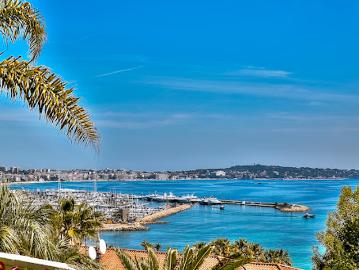 Vente Appartement 4 pièces 83 m2 Le golfe juan