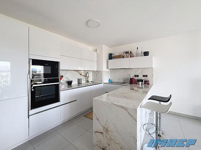 Vente Appartement 4 pièces 83 m2 Marseille 13ème