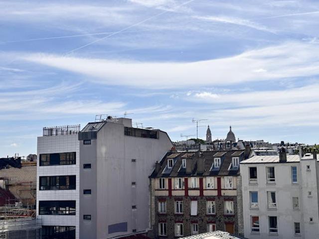 Vente Appartement 4 pièces 83 m2 Paris 18ème