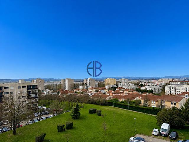 Vente Appartement 4 pièces 80.6 m2 Saint Priest