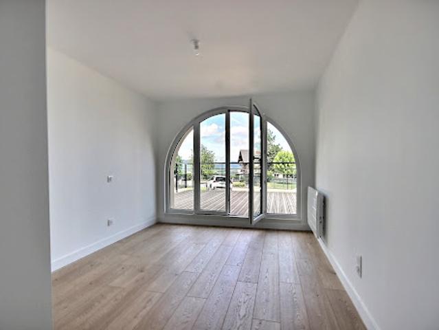 Vente Appartement 4 pièces 80.7 m2 Montcel