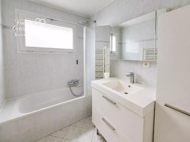 Vente Appartement 4 pièces 80.85 m2 Cluses