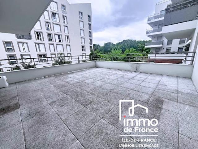 Vente Appartement 4 pièces 80.86 m2 Neuilly sur Marne