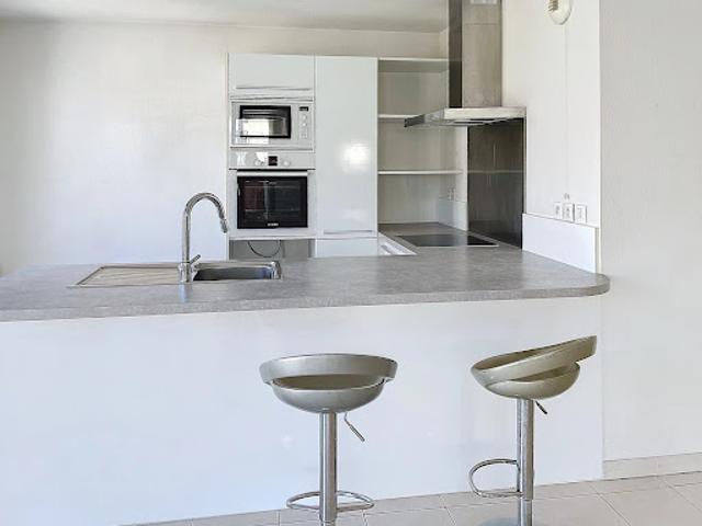 Vente Appartement 4 pièces 80.99 m2 Marseille 6ème