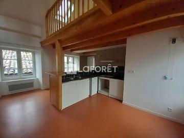 Vente Appartement 4 pièces 80.27 m2 Saint Flour