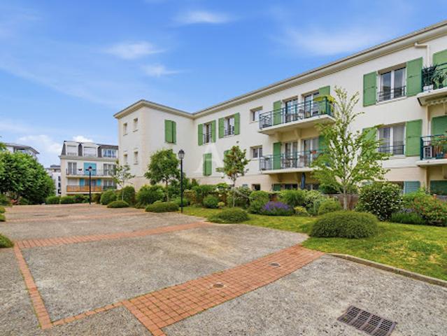 Vente Appartement 4 pièces 80.37 m2 Rueil Malmaison