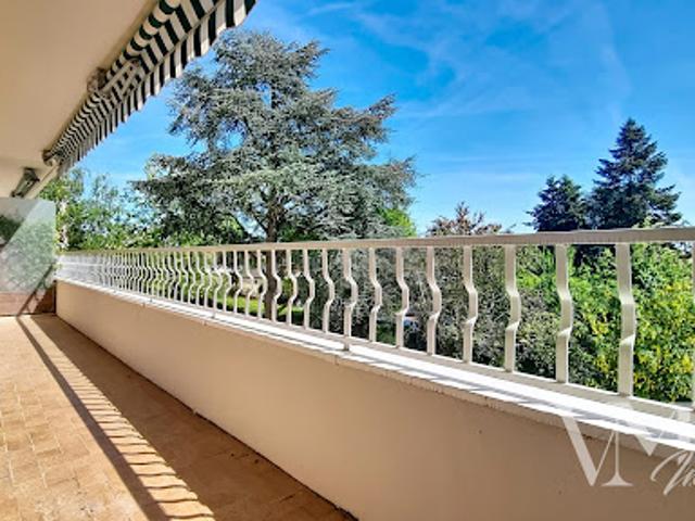 Vente Appartement 4 pièces 80 m2 Champagne au Mont d'Or