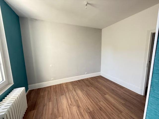 Vente Appartement 4 pièces 80 m2 Montluçon