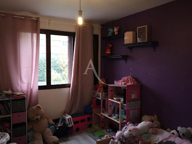 Vente Appartement 4 pièces 70.7 m2 Neuilly sur Marne