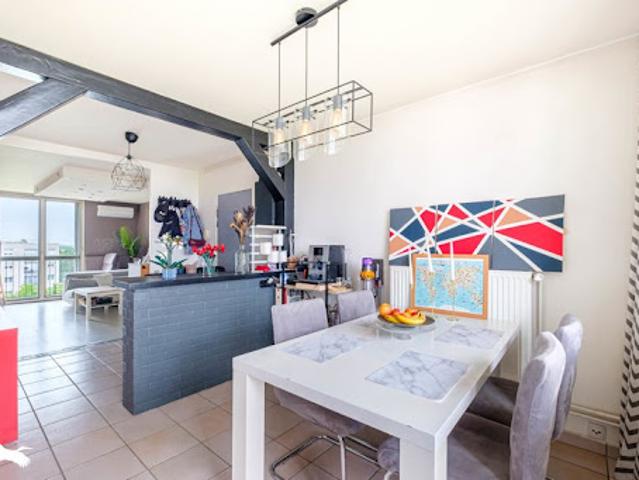 Vente Appartement 4 pièces 80 m2 Saint Priest