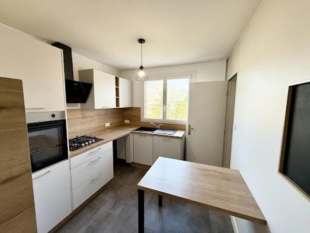Vente Appartement 4 pièces 81.87 m2 Fontaine