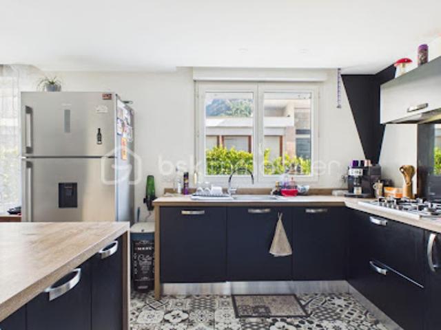 Vente Appartement 4 pièces 81.14 m2 Cluses