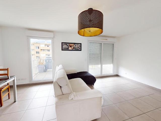 Vente Appartement 4 pièces 81 m2 Vaulx en Velin