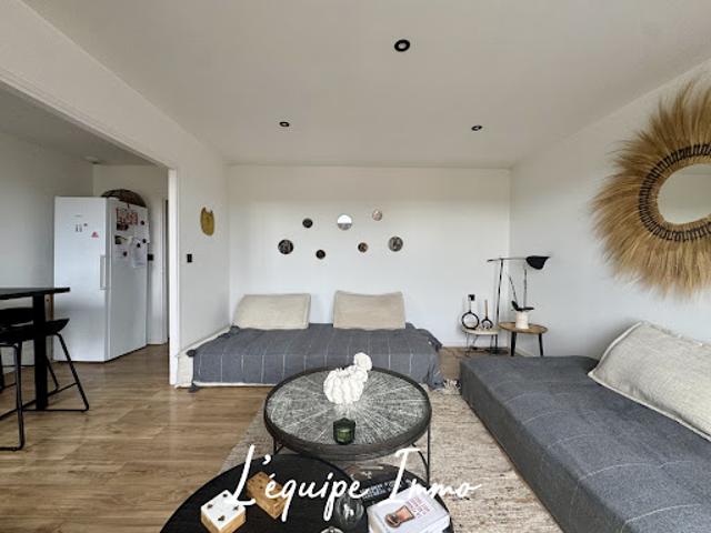Vente Appartement 4 pièces 81 m2 L'Isle Jourdain
