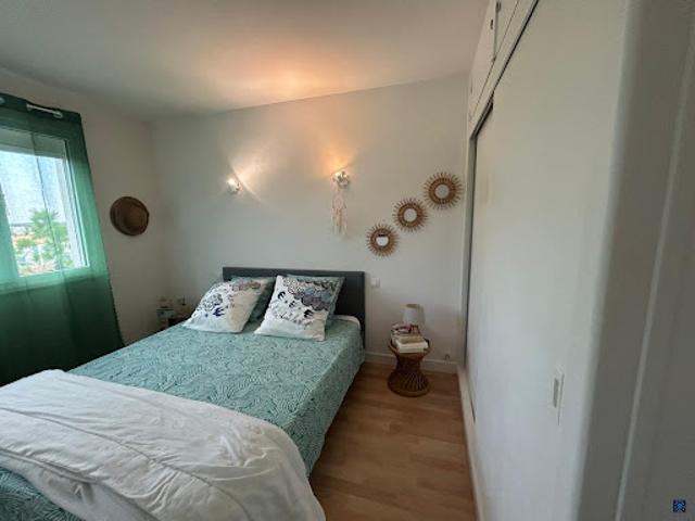 Vente Appartement 4 pièces 81 m2 Royan