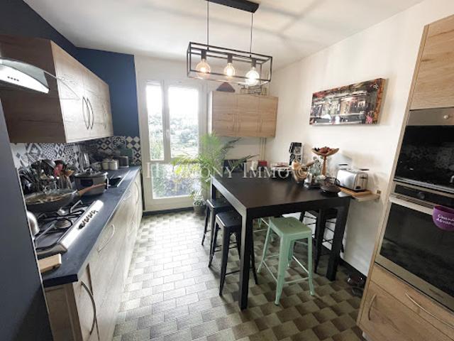 Vente Appartement 4 pièces 81 m2 Saint Etienne