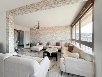 Vente Appartement 4 pièces 81 m2 Saint Etienne