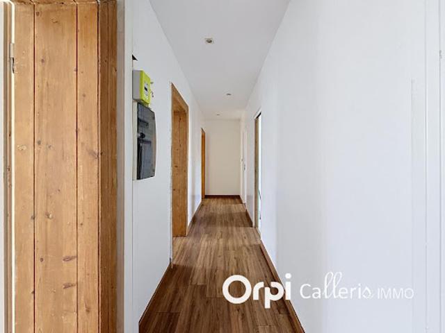 Vente Appartement 4 pièces 81.82 m2 Strasbourg