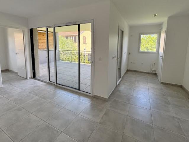 Vente Appartement 4 pièces 82.42 m2 Châtillon Saint Jean