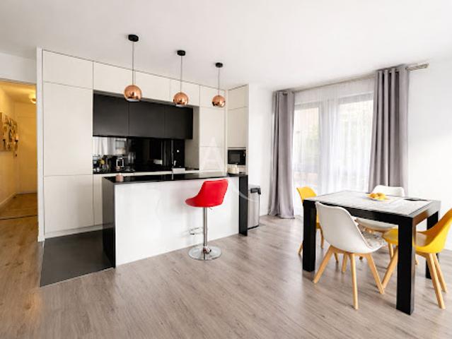 Vente Appartement 4 pièces 82.47 m2 Montreuil