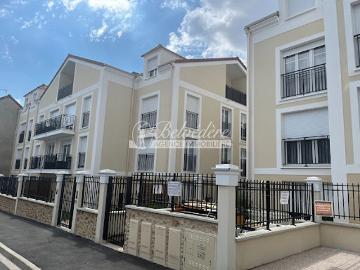 Vente Appartement 4 pièces 82.44 m2 Saint Leu la Forêt