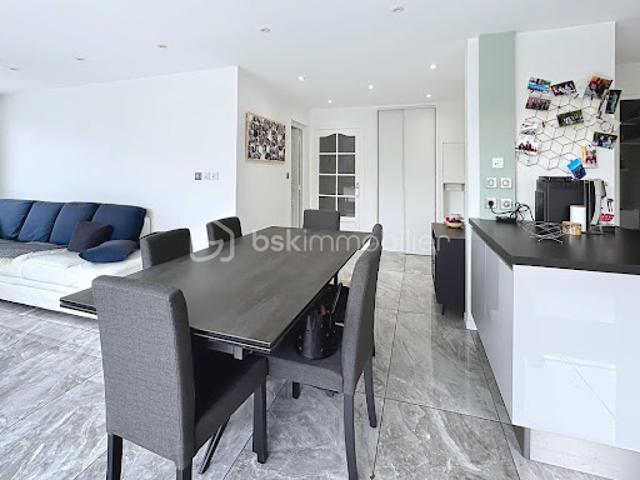 Vente Appartement 4 pièces 82.75 m2 Echirolles