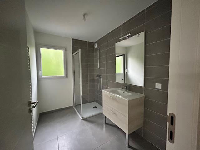 Vente Appartement 4 pièces 82.7 m2 Viviers du Lac